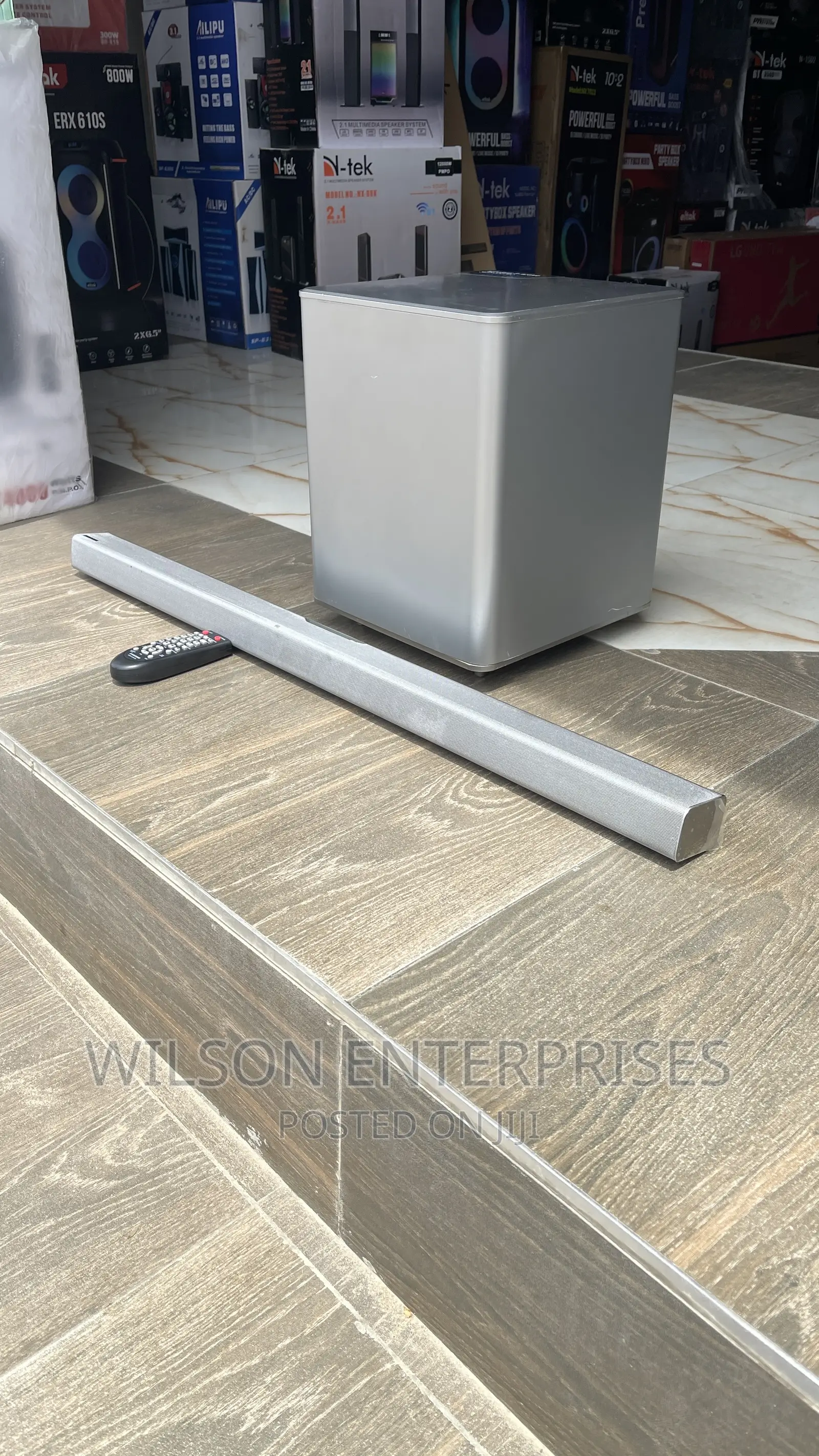 Samsung Airtrack SOUNDBAR F551