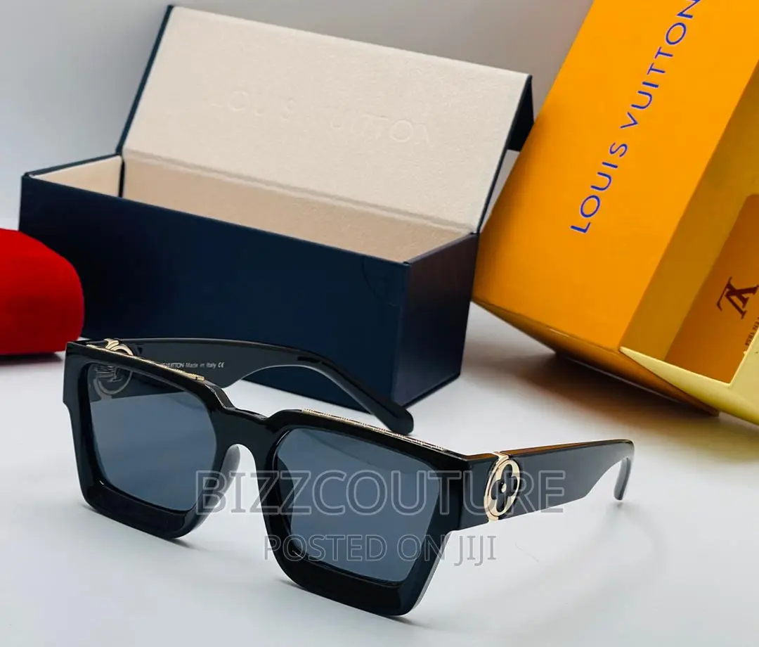 Original LOUIS VUITTON Sunglasses Available in Store