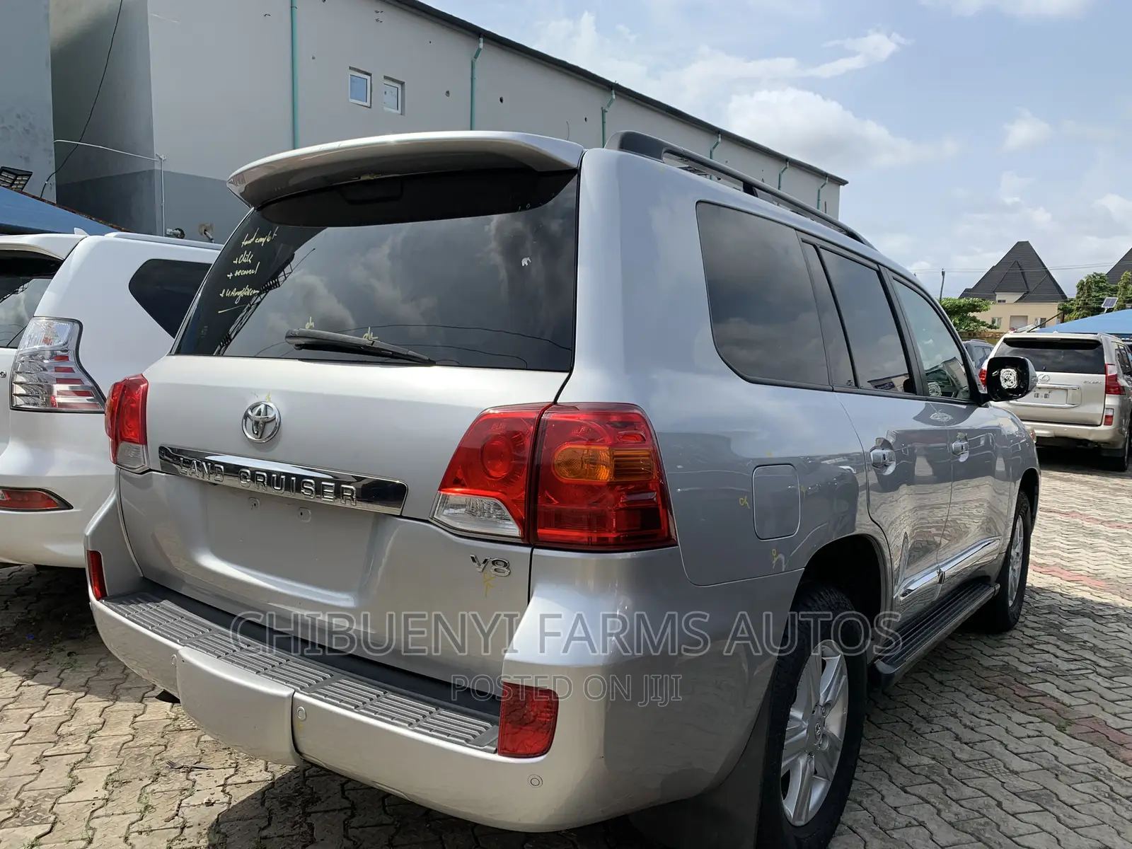 Toyota Land Cruiser 5.7 V8 VX-S 2012 Silver