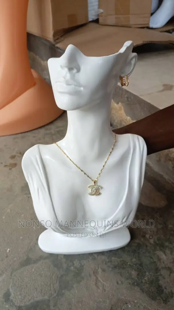 Ceramic Necklace/Jewelry Display Mannequin