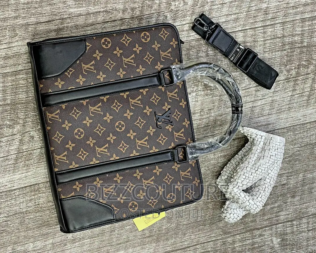 Original LOUIS VUITTON Laptop Bags Available in Store