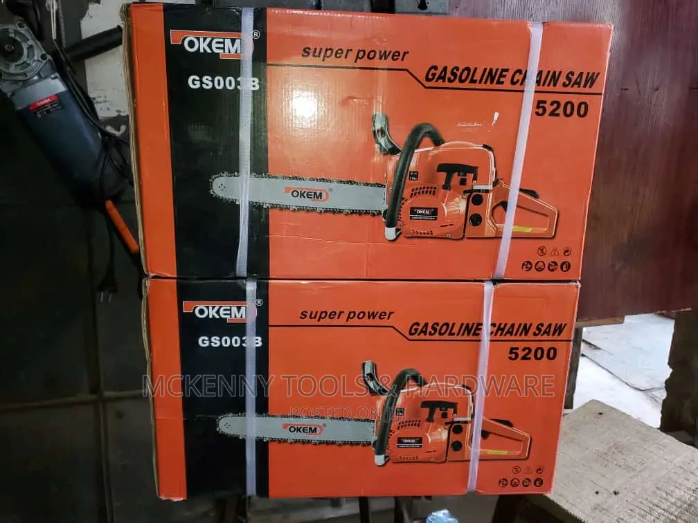 Gasoline Chain Saw 5200 Okem 20”