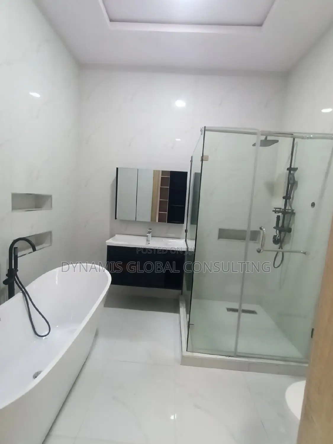 Furnished 5bdrm Duplex in Omole Phase 1 for sale