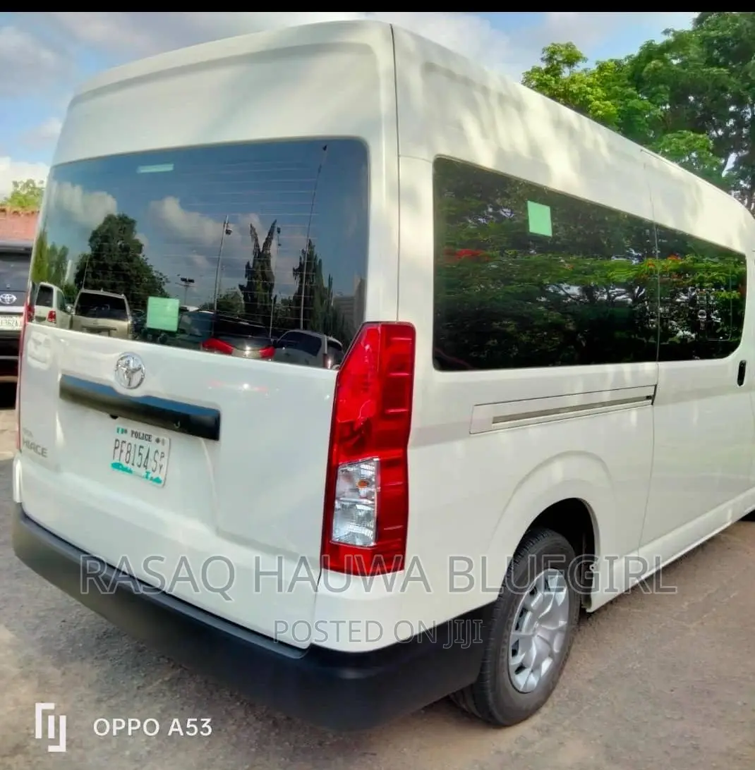For Your Executive Use 2022 Hummer Bus Available For Hire