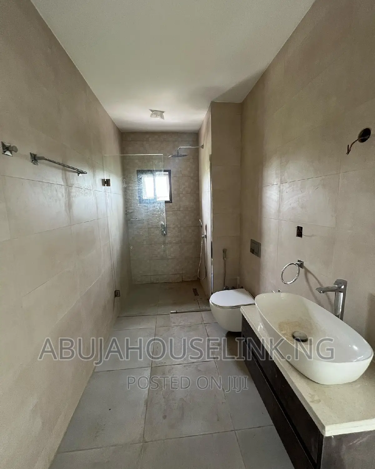 4bdrm Duplex in Jabi Water Front for sale