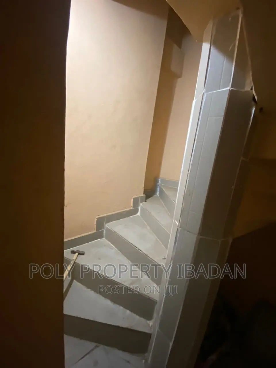 3bdrm Block of Flats in New Bodija, Ibadan for sale