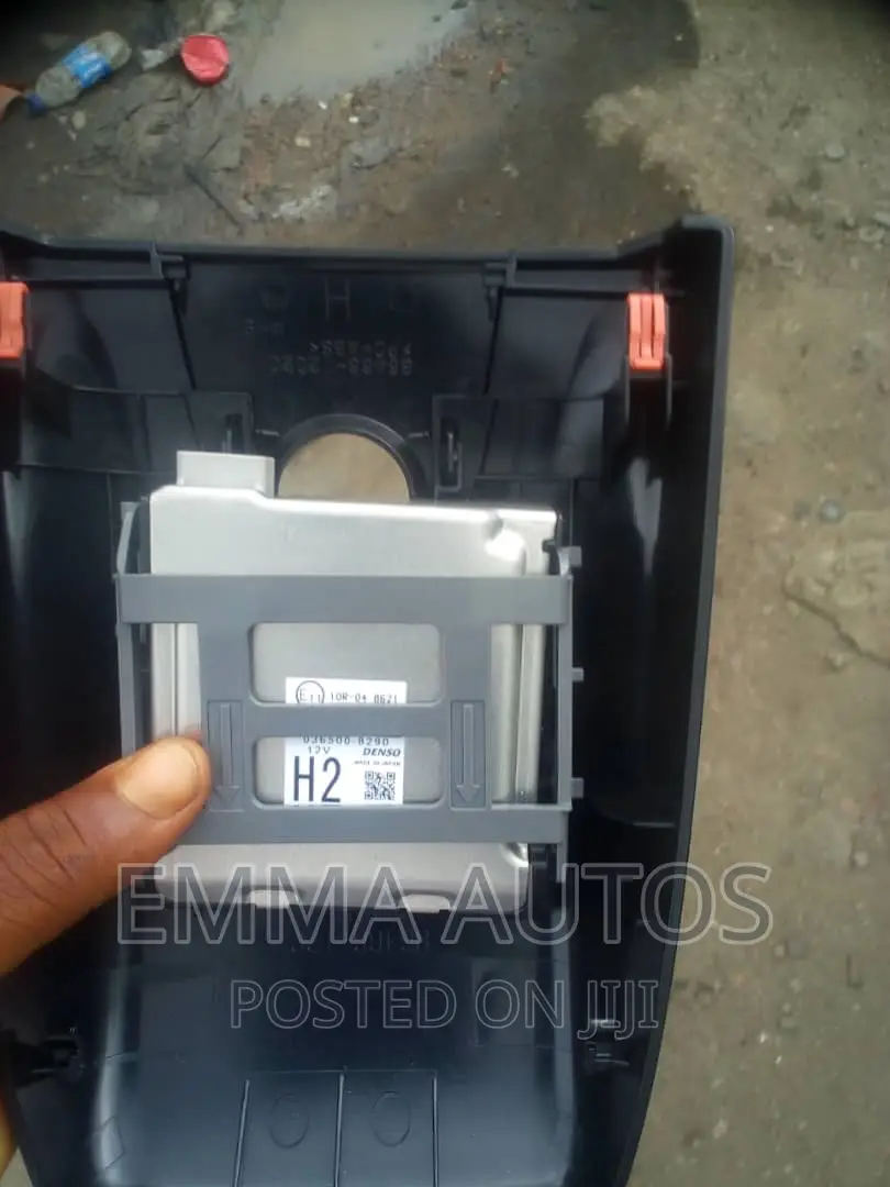 Windscreen Sensor Toyota RAV4 2014-2020 Complete Kit Avail