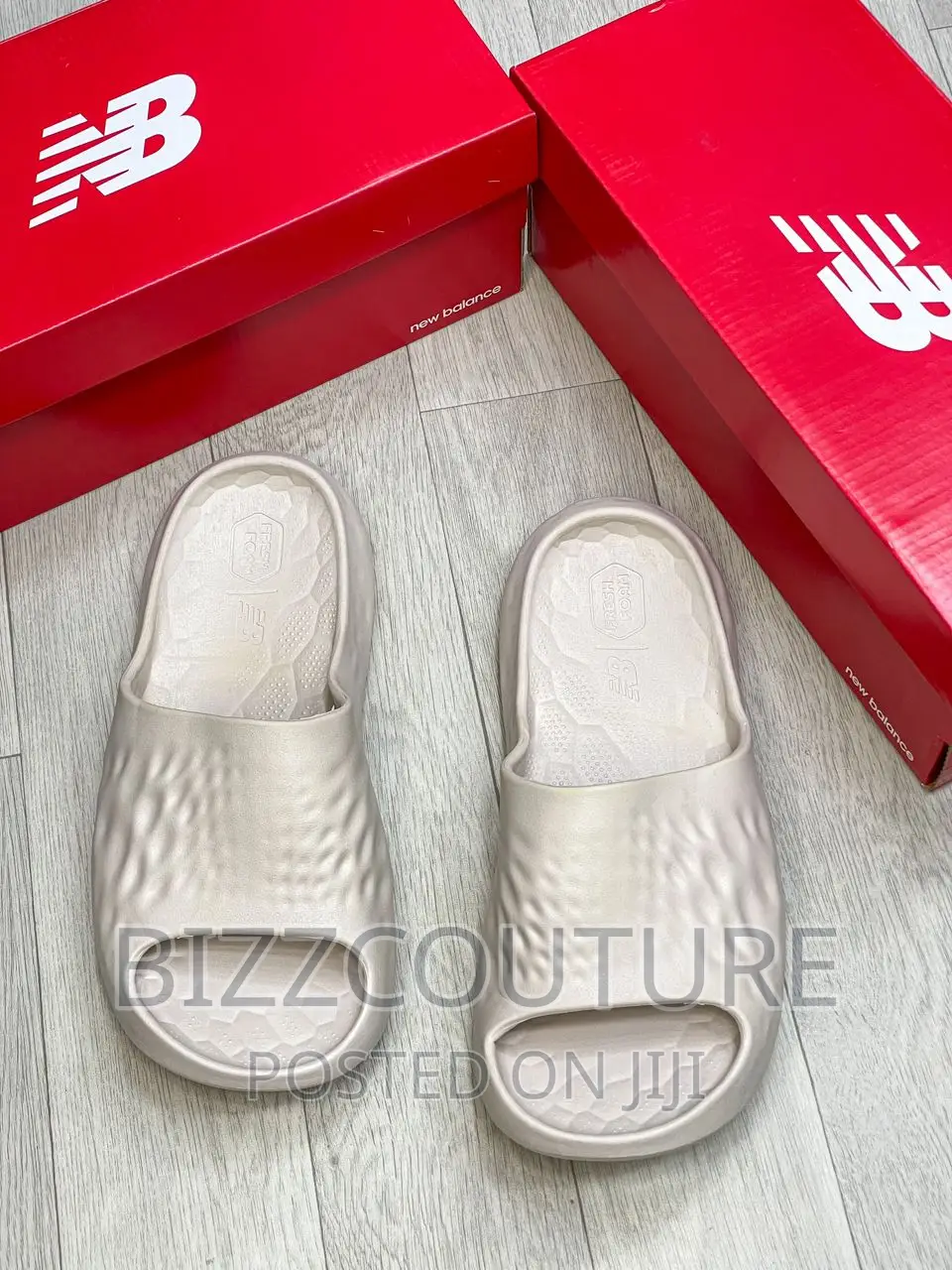 Original NEW BALANCE Slides Available in Store