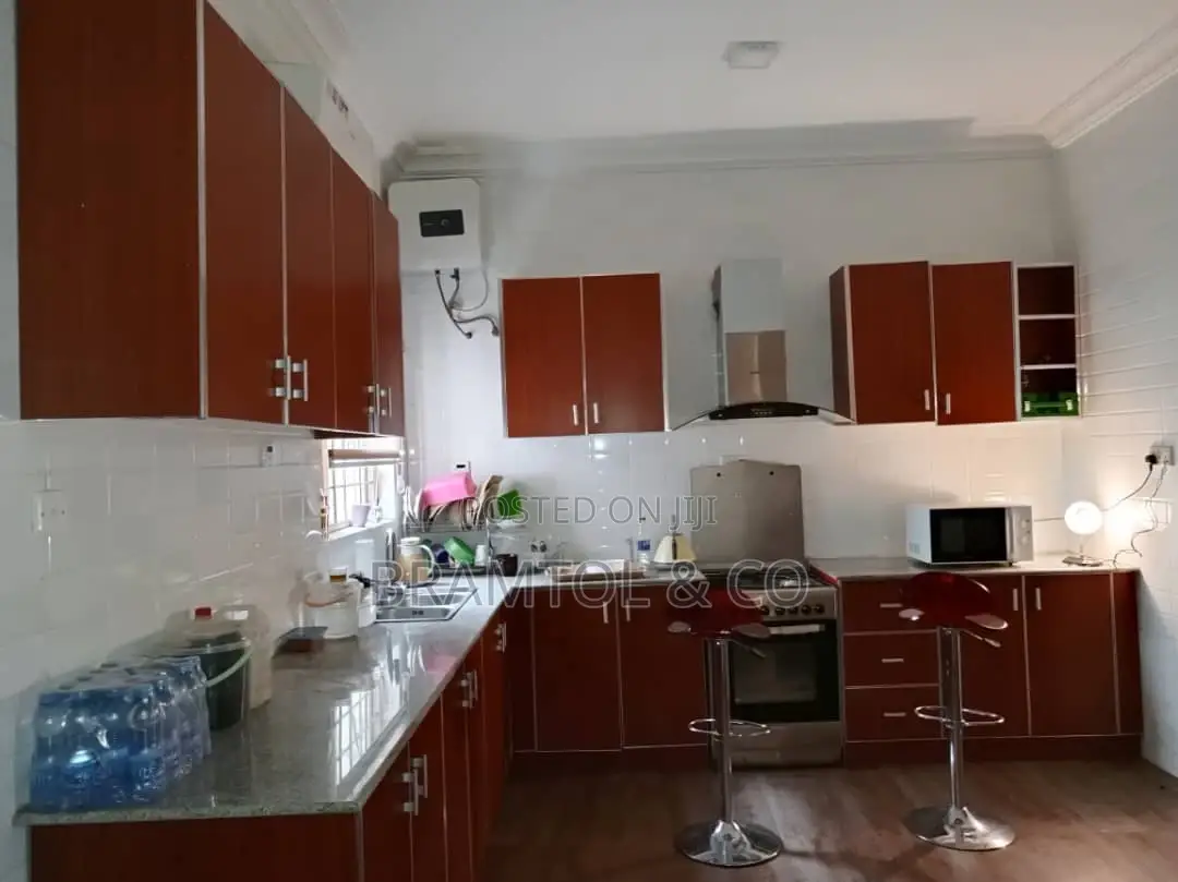 Furnished 4bdrm Townhouse / Terrace in Katampe Extension for rent
