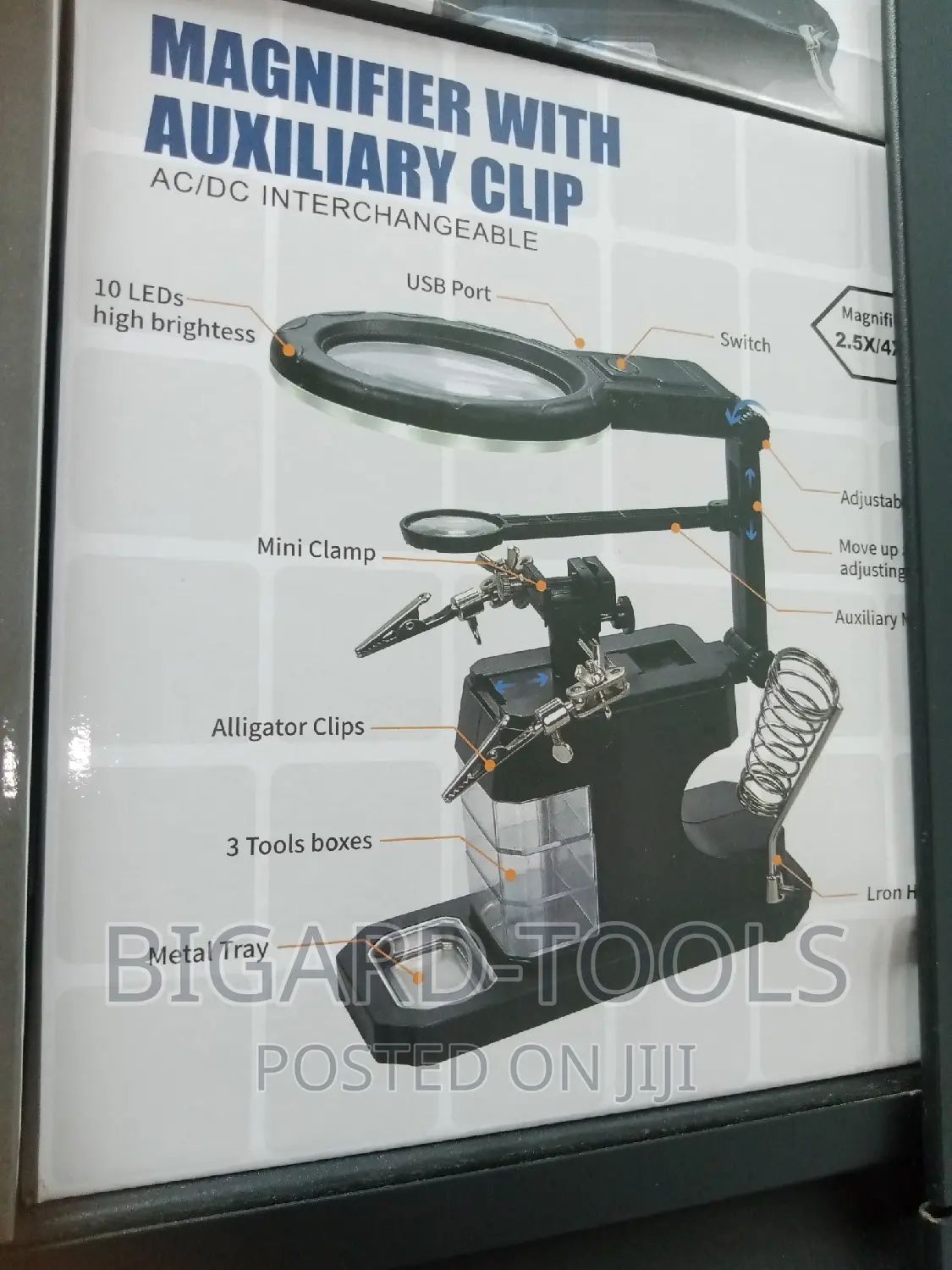 Magnifier With Auxiliary Clip