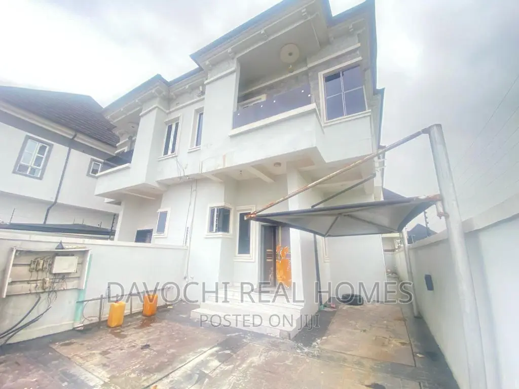 4bdrm Duplex in Chevron Drive, Lekki for rent