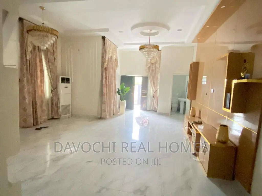 4bdrm Duplex in Chevron Drive, Lekki for rent