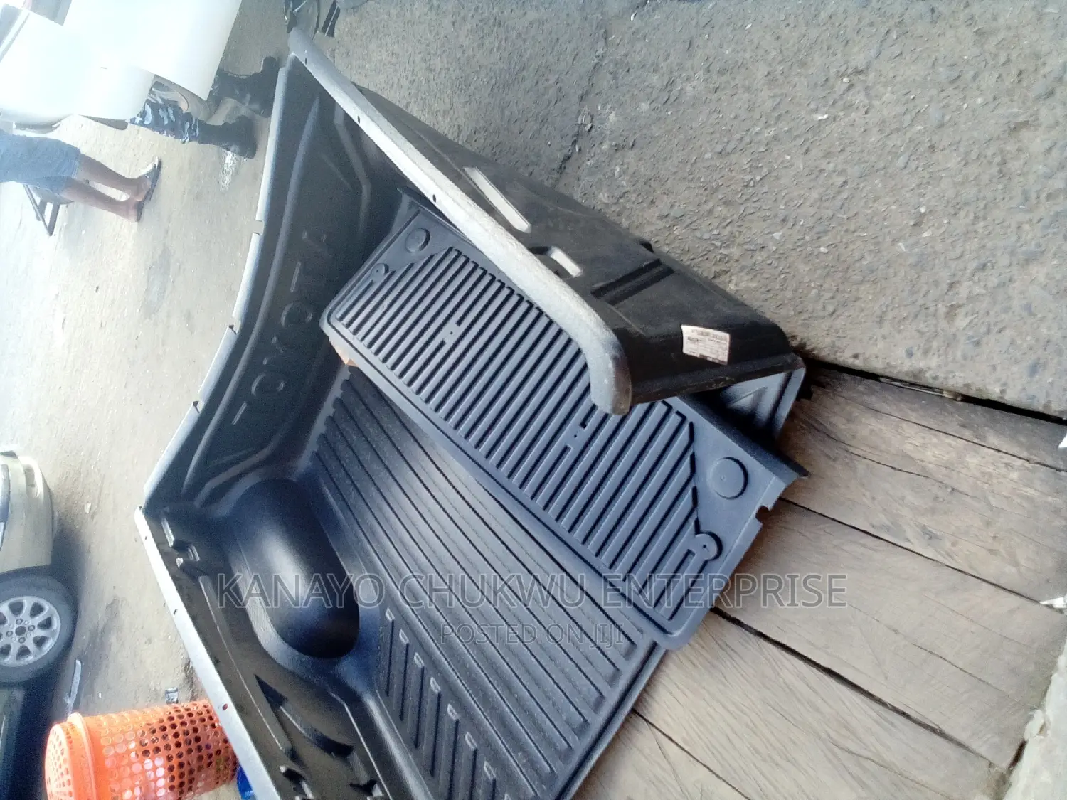 Buckets Cover for Toyota Hilux 2023