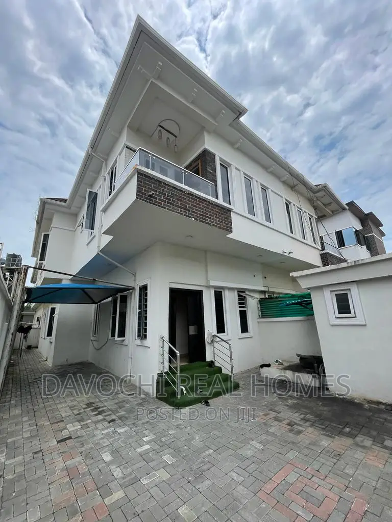 4bdrm Duplex in Osapa London, Lekki for rent