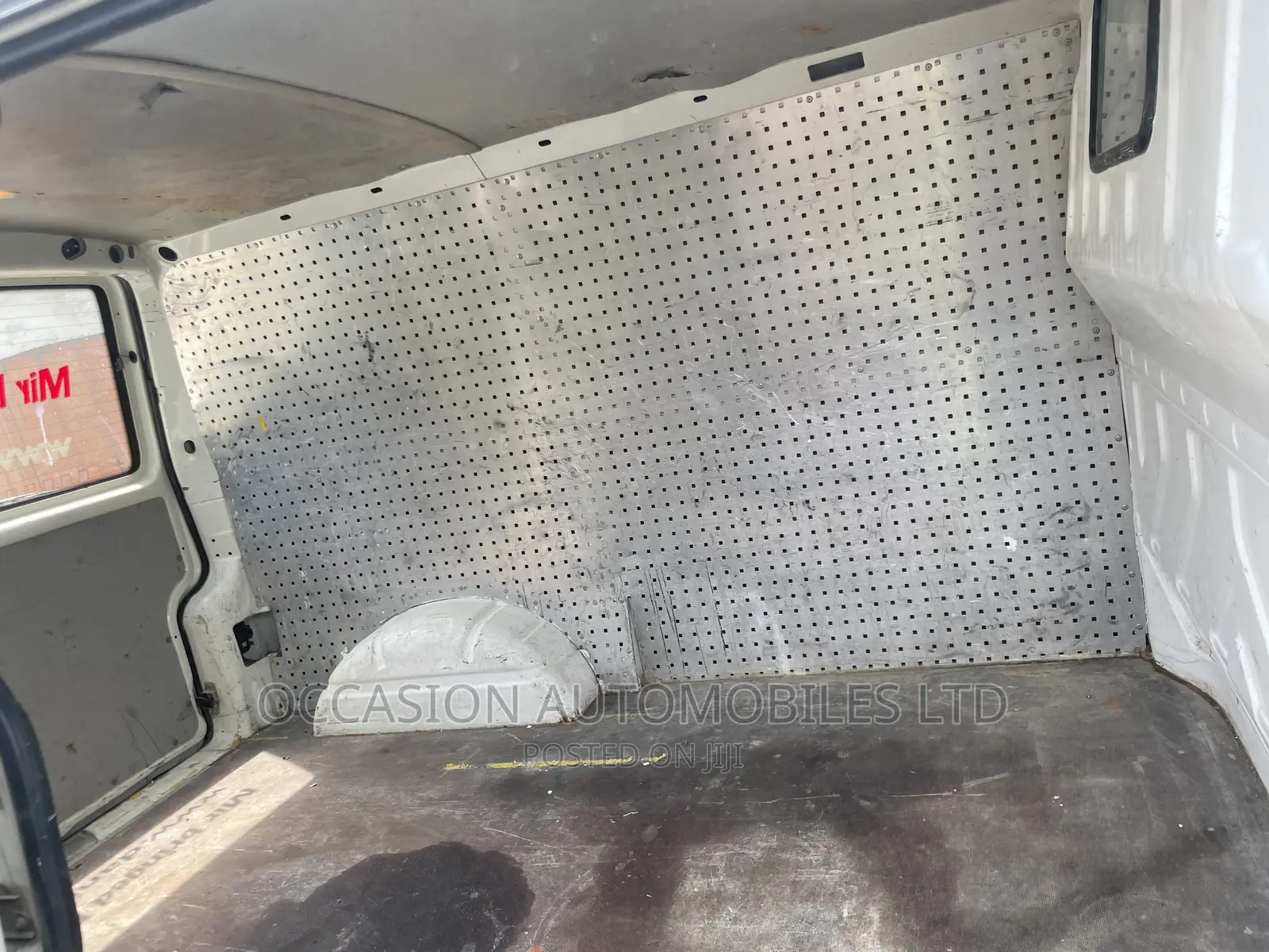 Volkswagen Transporter 2002 White