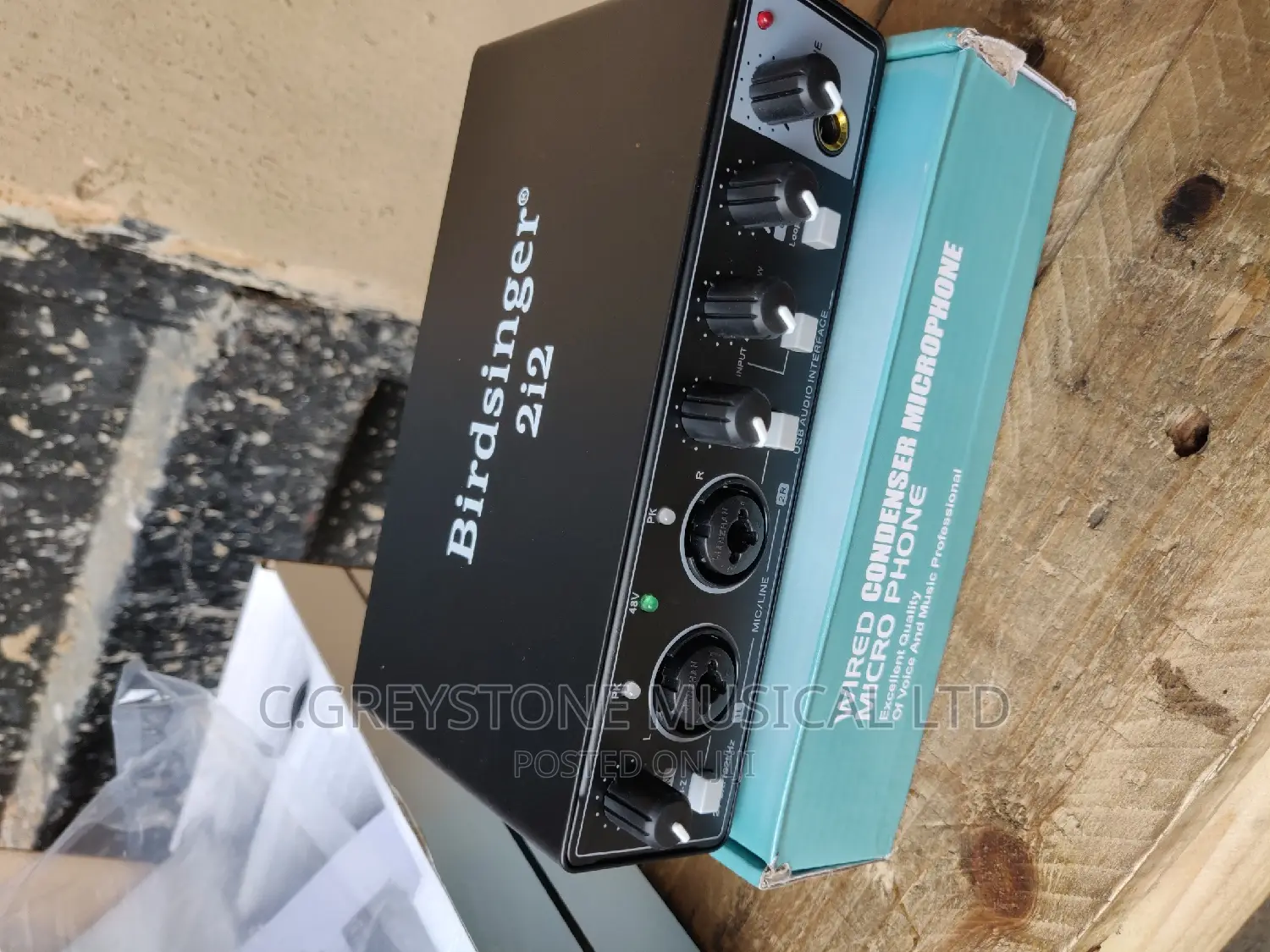 Sound Card Birdsinger 2i2.