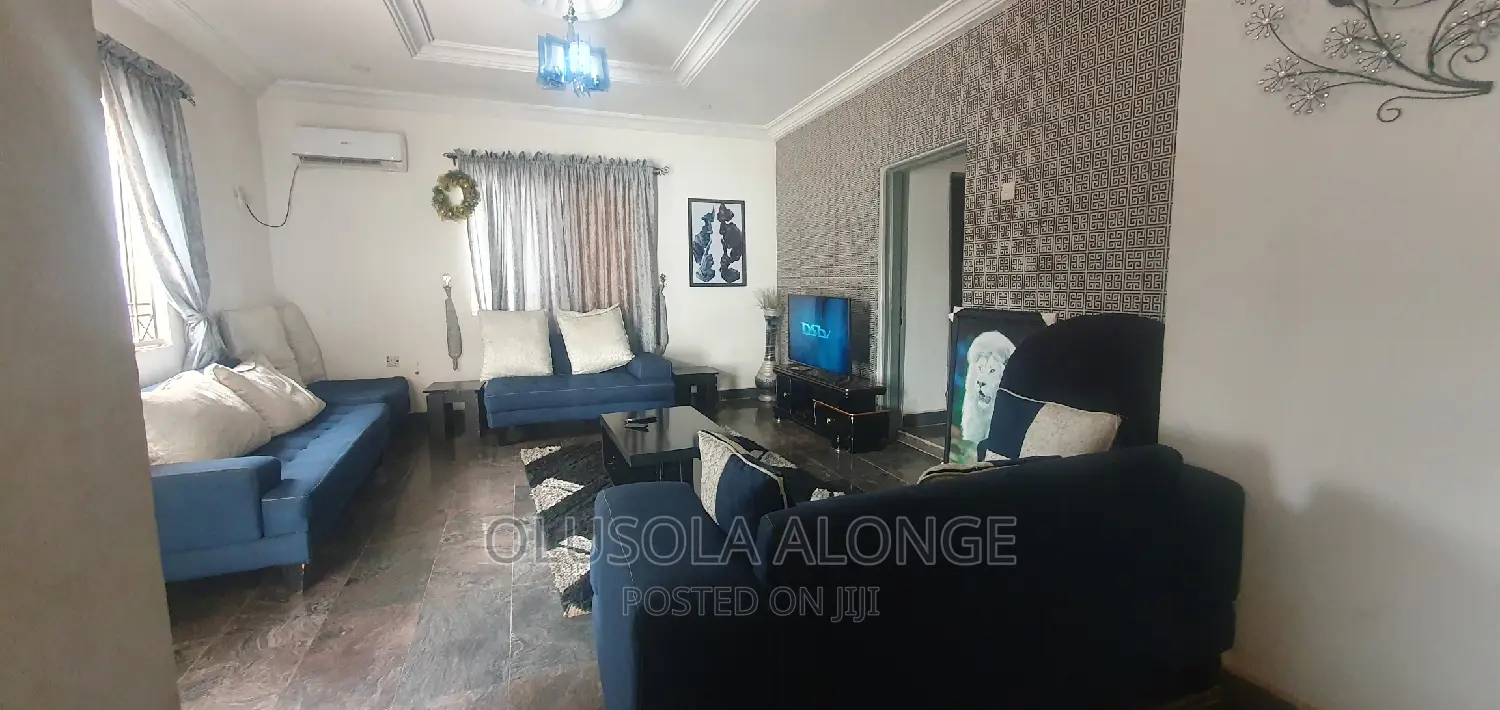 Furnished 2bdrm Apartment in Ado White House for rent