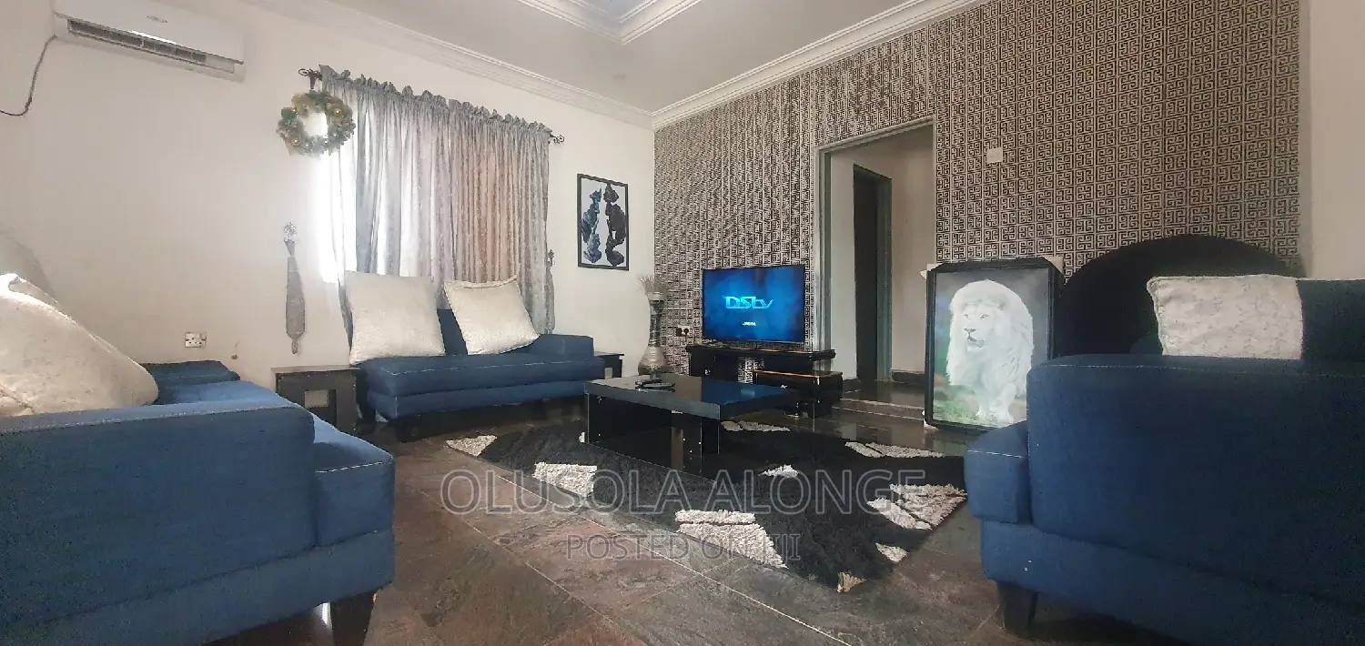 Furnished 2bdrm Apartment in Ado White House for rent