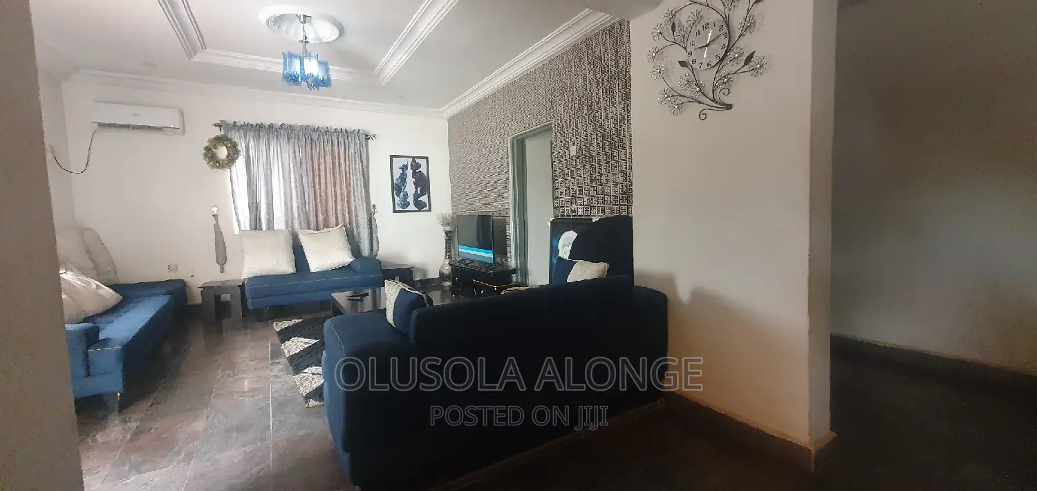 Furnished 2bdrm Apartment in Ado White House for rent