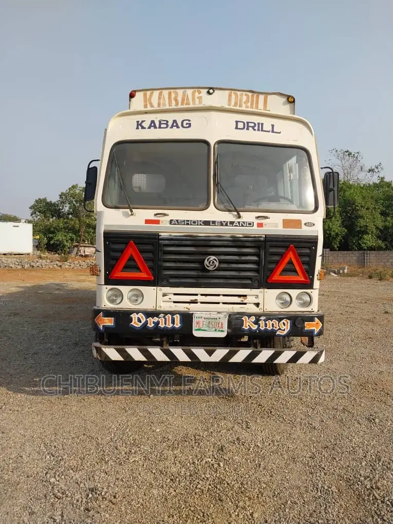 Nig Used Drilling Borehole Rigg ~ 9 Gear