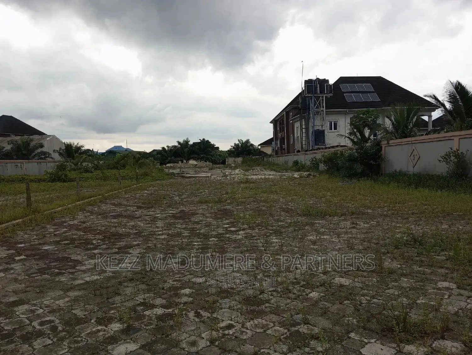 Land for Sale: Major Peter Odili Rd, Ph