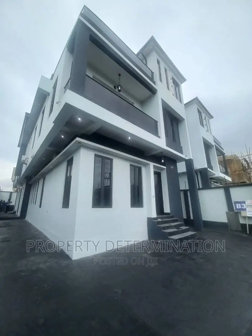 6bdrm Duplex in Magodo Shangisha Gra for rent
