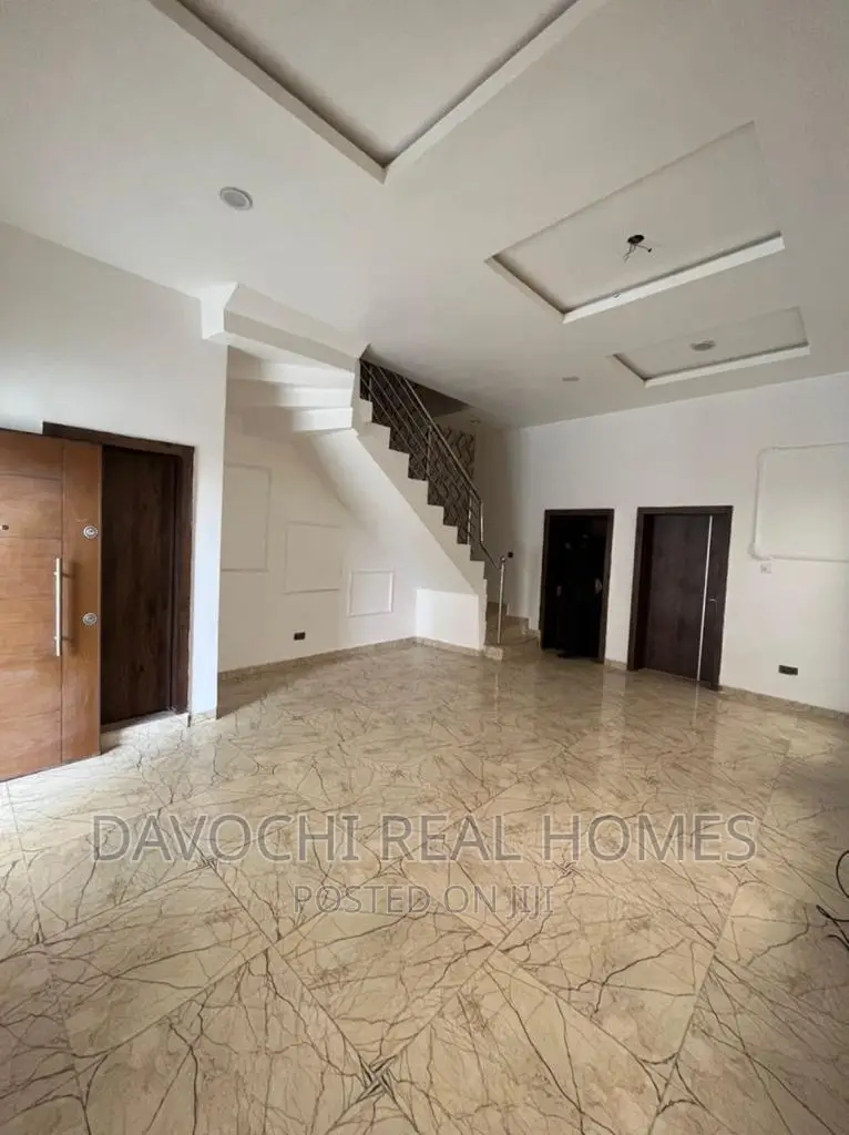4bdrm Duplex in V G C, Lekki for sale
