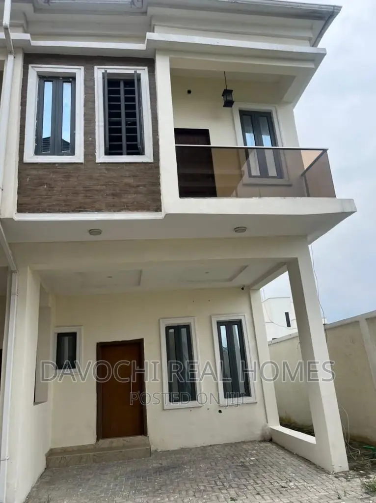 4bdrm Duplex in V G C, Lekki for sale