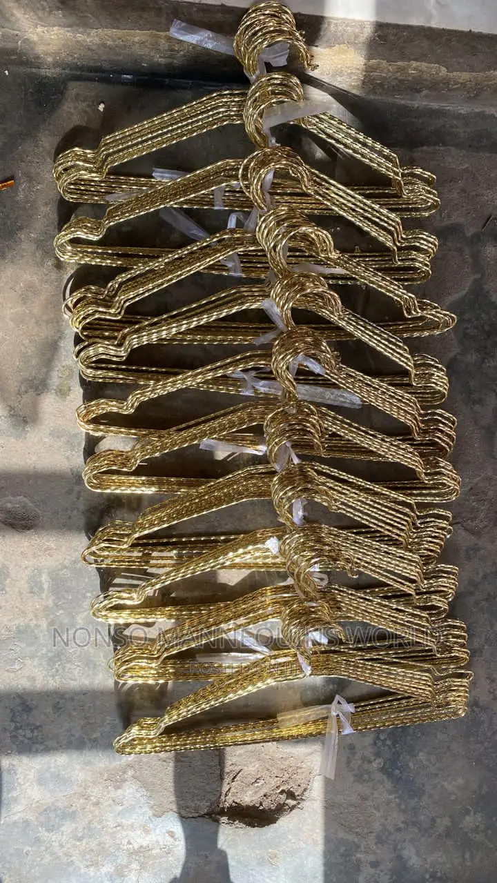 Twisted Gold Hangers