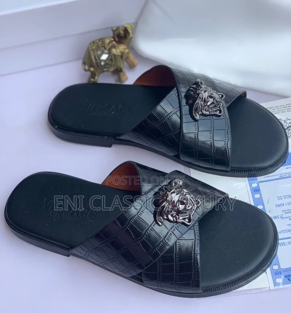 High Quality Designer Slippers Available in Store