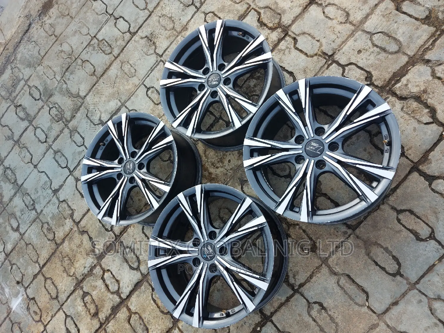 17inch Alloyed Rim Lexus