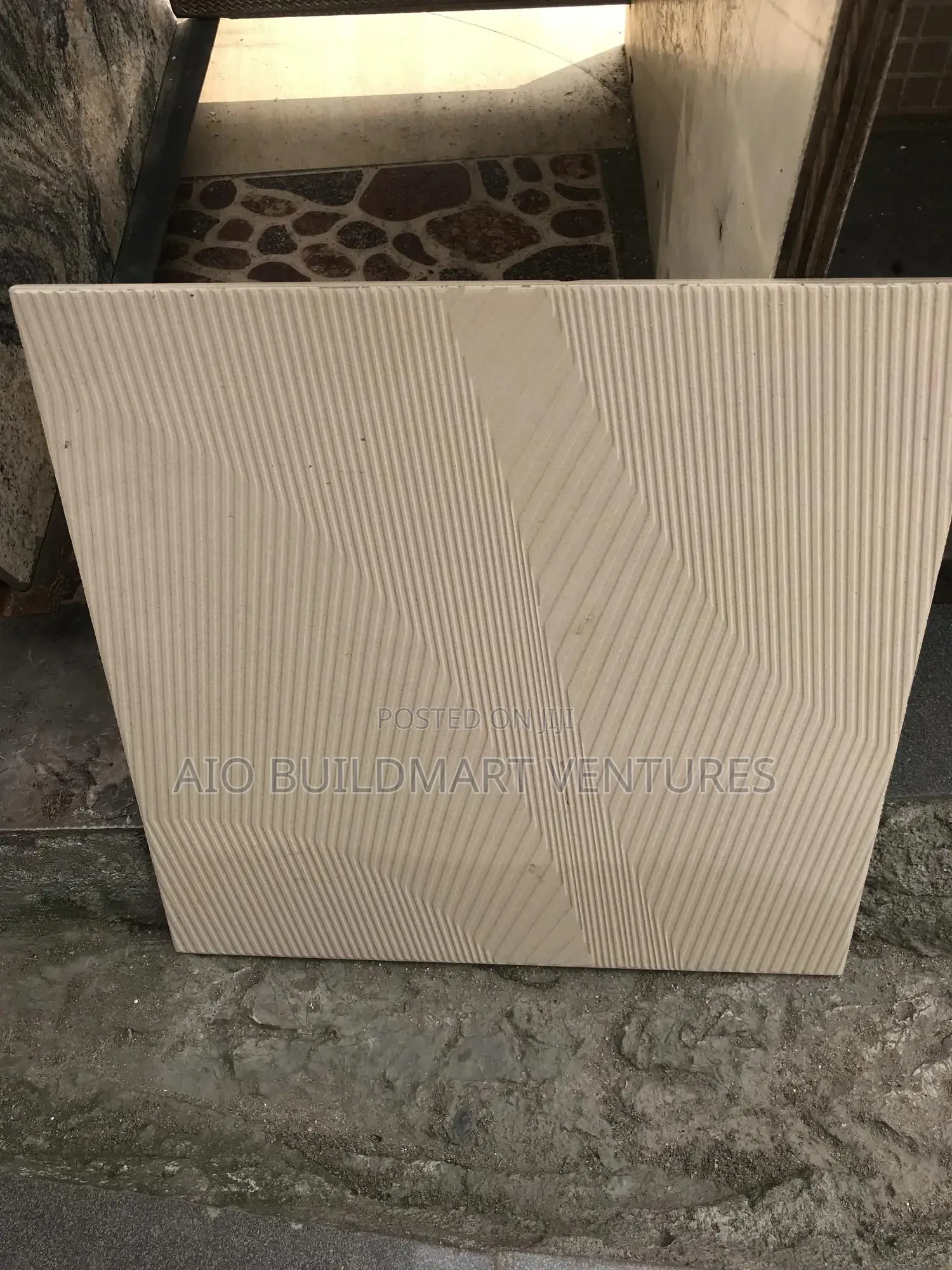 Various Designs of 40 X 40 Floor Tiles Suitable for Yourhome