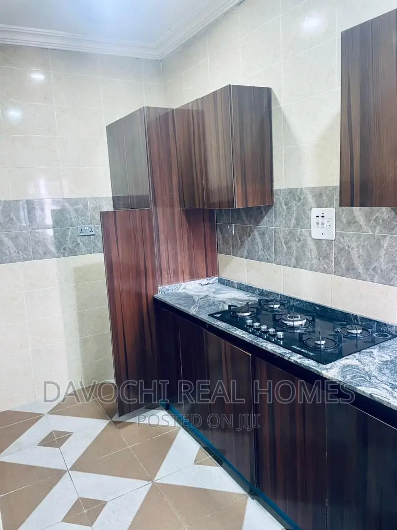 3bdrm Apartment in Chevron Conservation, Lekki for rent