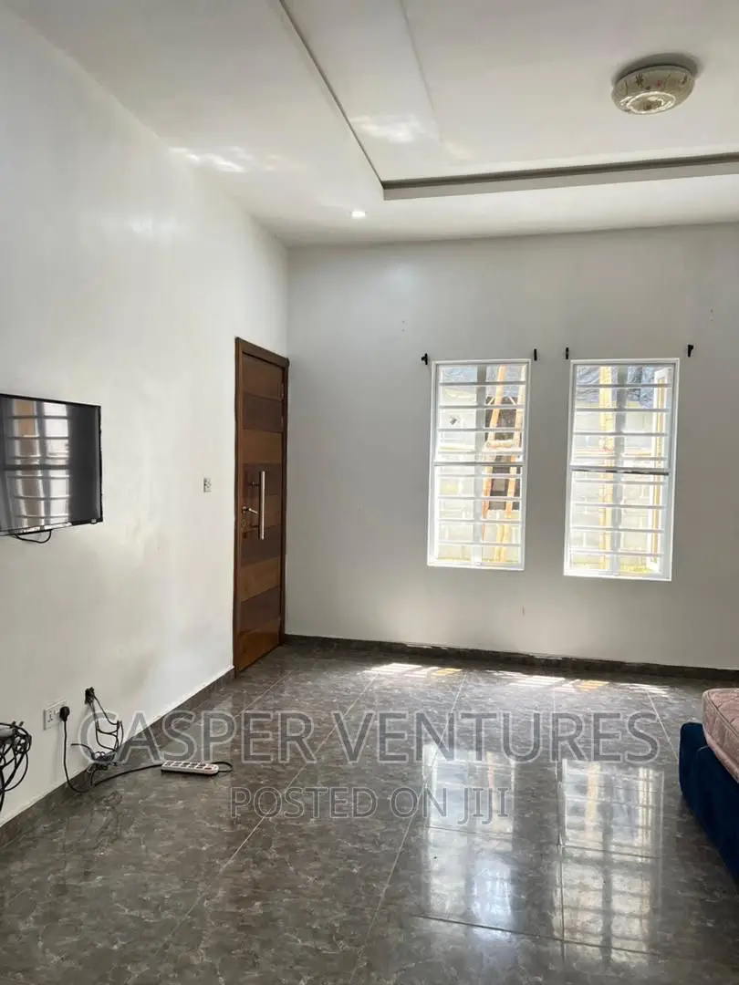1bdrm Shared Apartment in Ologolo for rent