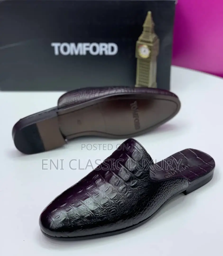 Original Luxury Outfit Tom Ford Available in Store