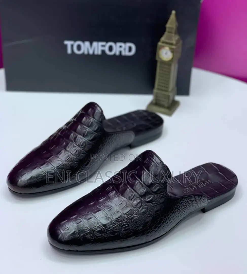 Original Luxury Outfit Tom Ford Available in Store