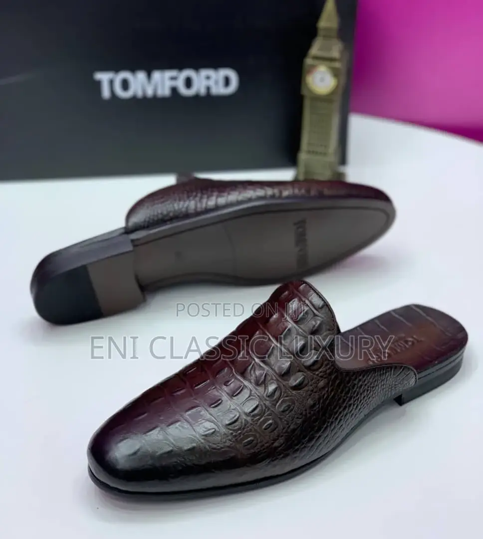 Original Luxury Outfit Tom Ford Available in Store