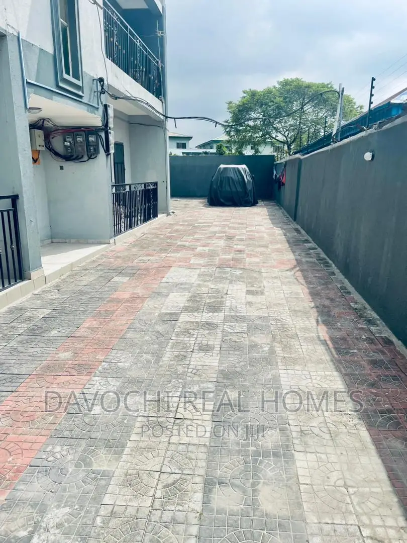 2bdrm Apartment in Immediately After, Ajah for rent