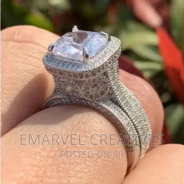 Unique Engagement/Wedding Ring