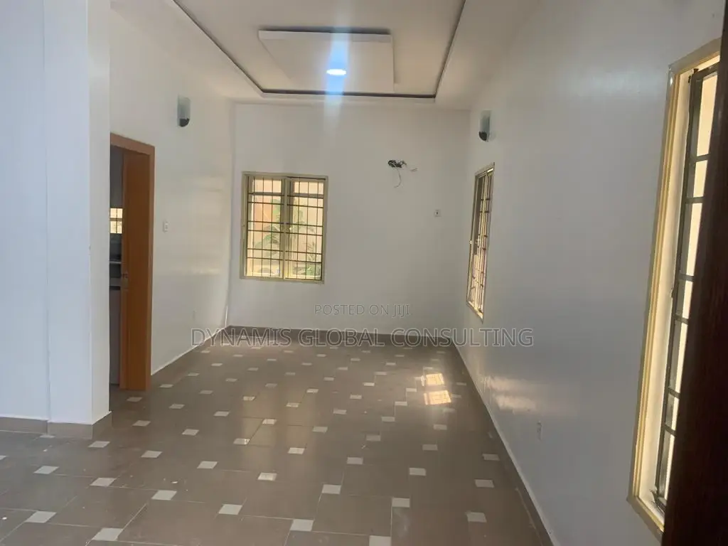 Furnished 2bdrm Apartment in Magodo Phase 2 for rent