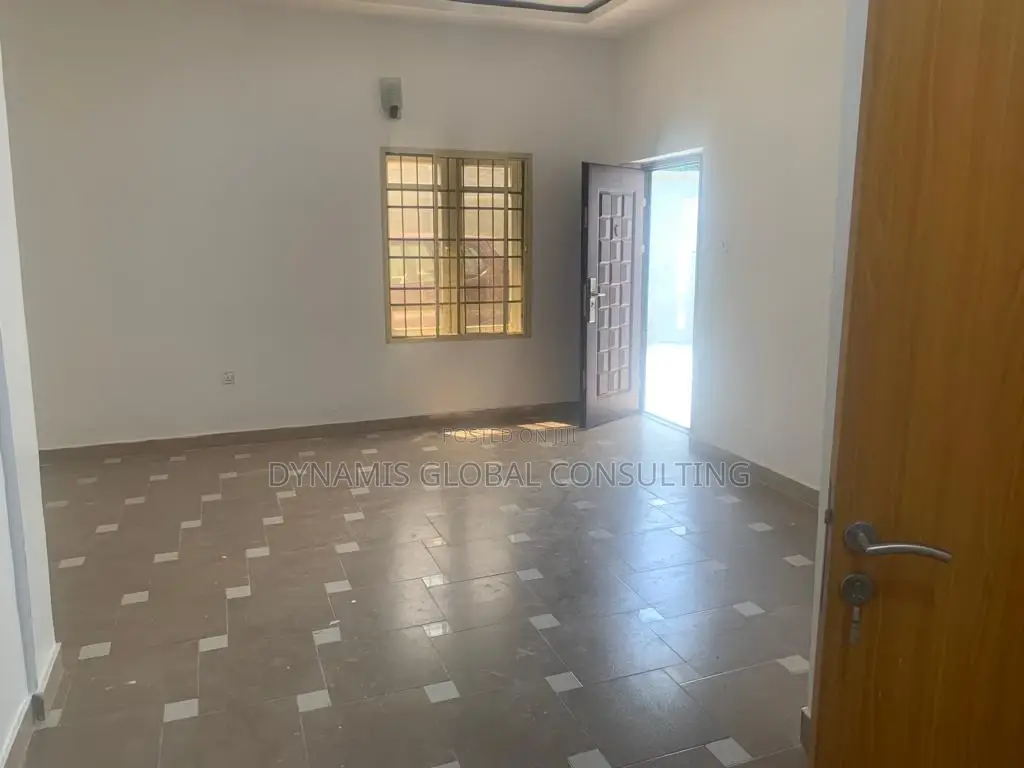 Furnished 2bdrm Apartment in Magodo Phase 2 for rent