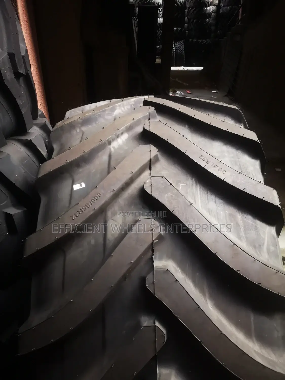 800/65r32(30.5lr32) Speedways