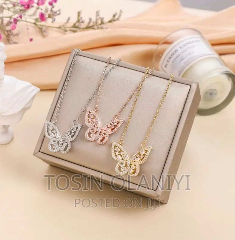 Ladies' Chain With Pendants