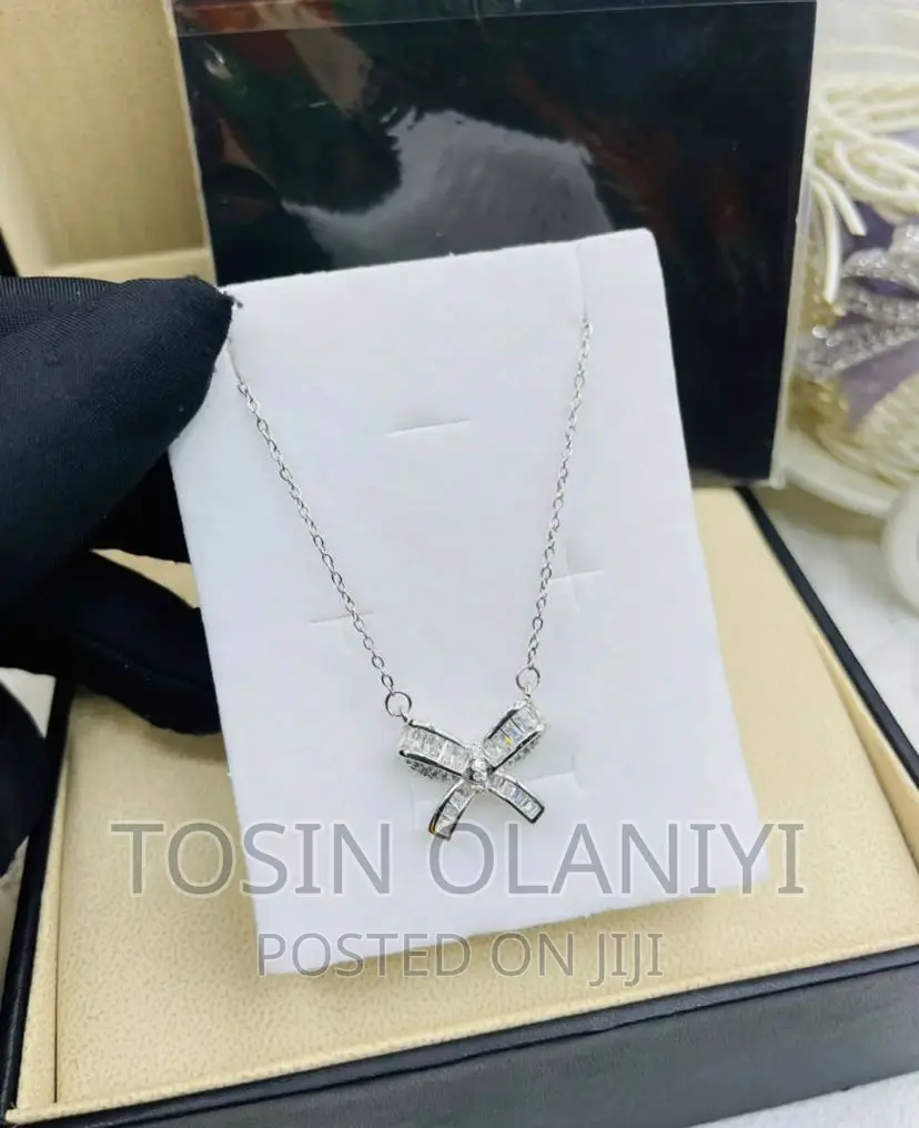 Ladies' Chain With Pendants