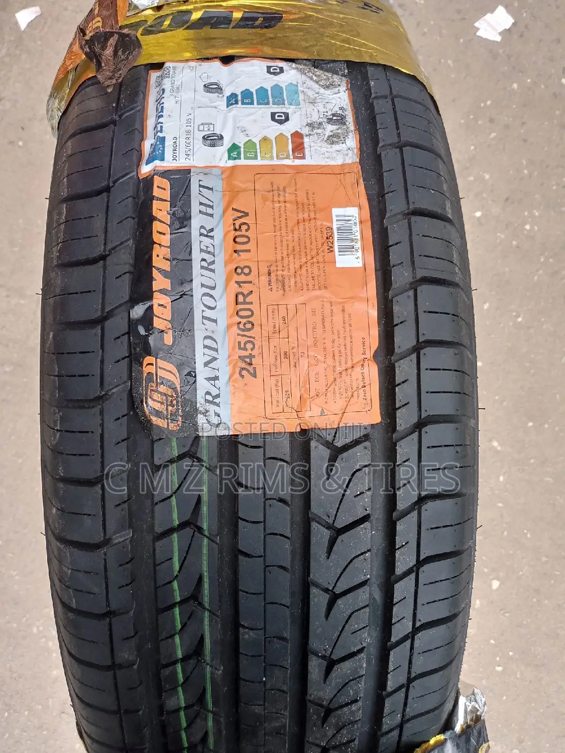 245/60r18 Joyroad Tire