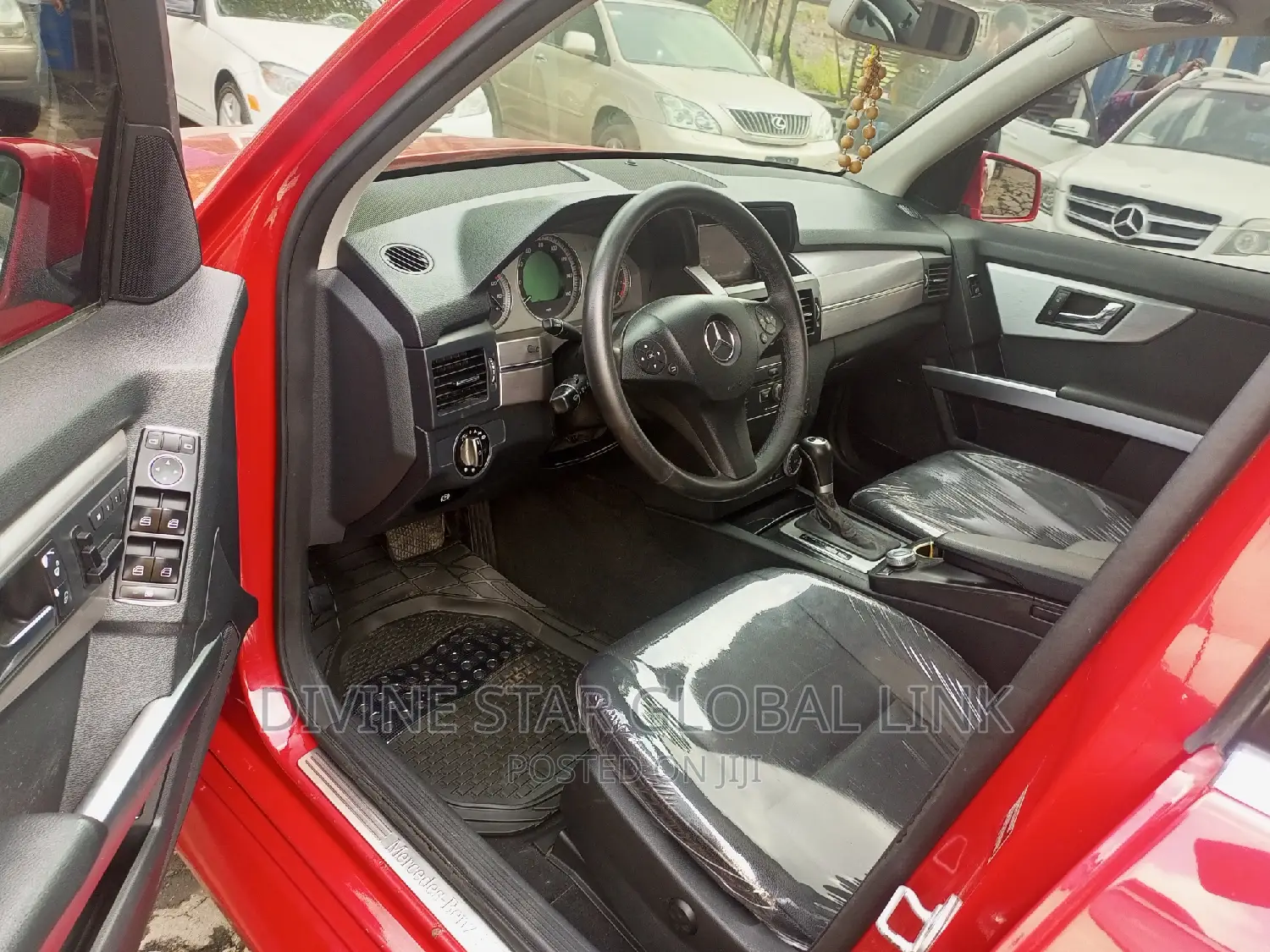 Mercedes-Benz GLK-Class 2012 Red