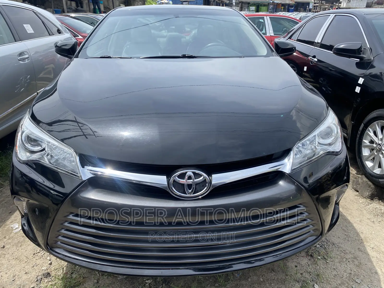 Toyota Camry 2016 Black