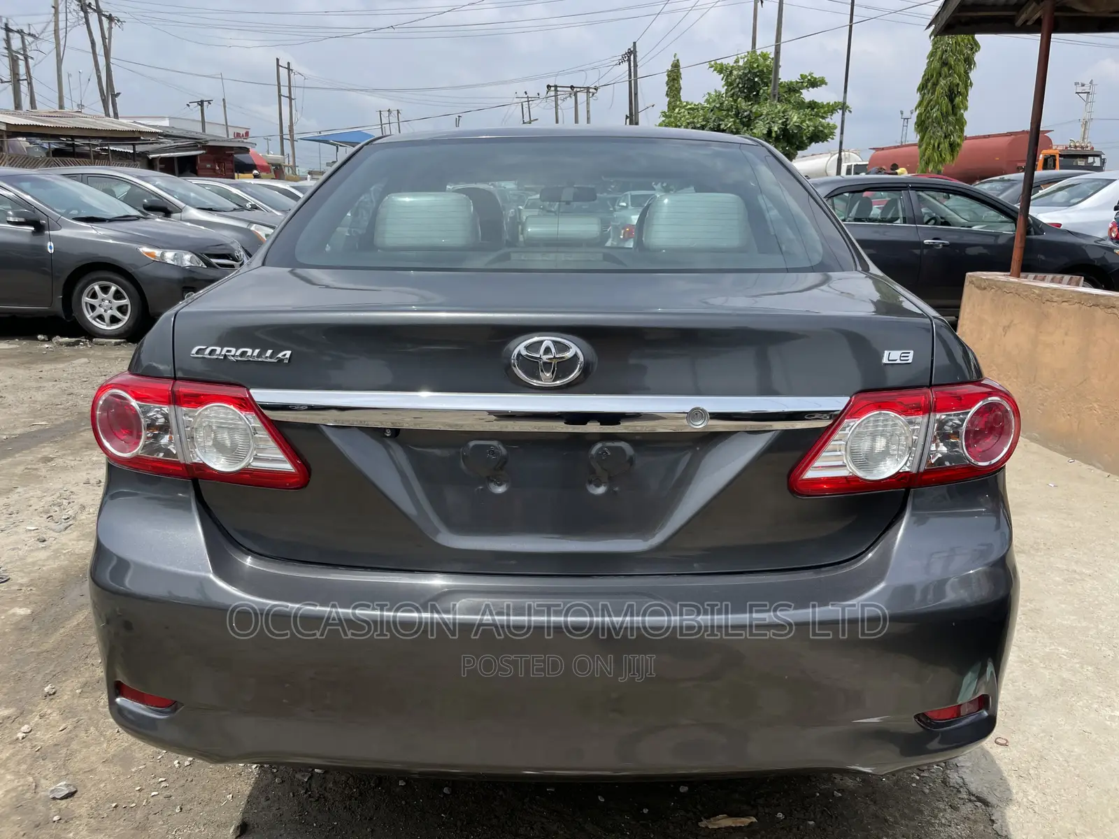 Toyota Corolla LE Special Edition 4dr Sedan (1.8L 4cyl 4A) 2013 Gray