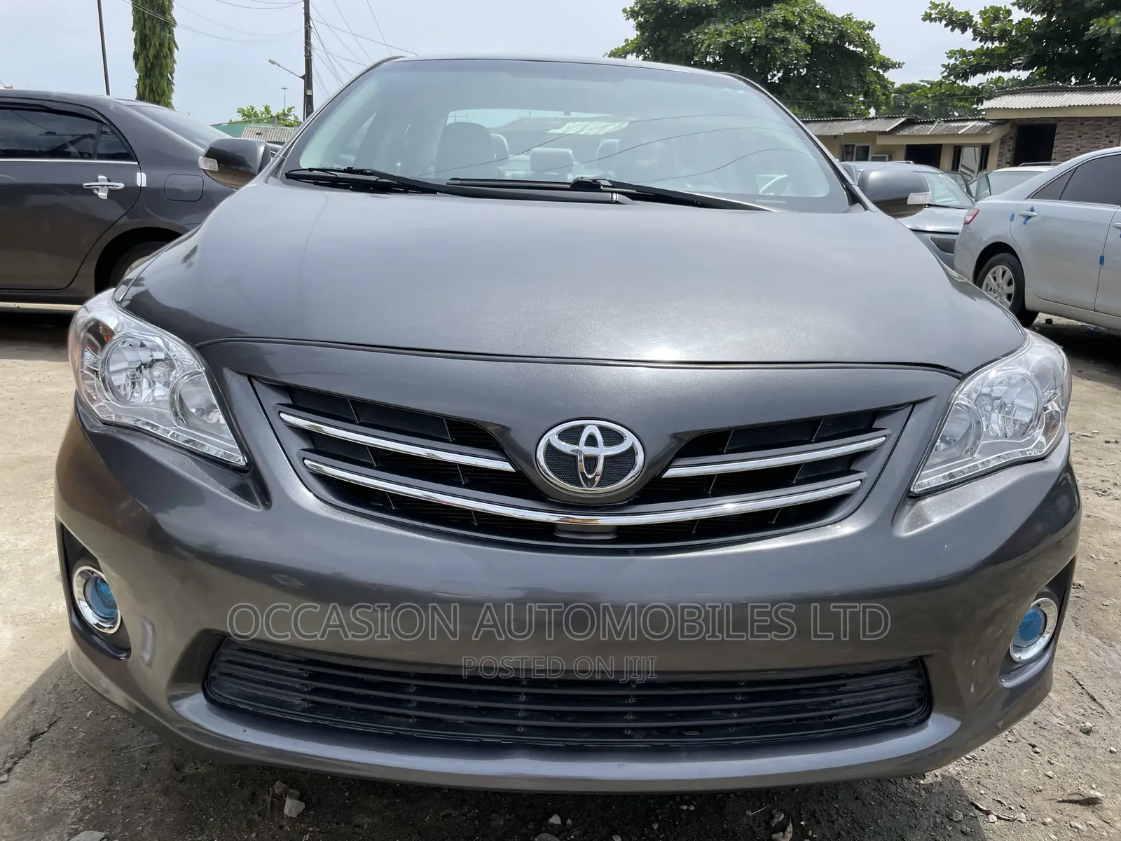 Toyota Corolla LE Special Edition 4dr Sedan (1.8L 4cyl 4A) 2013 Gray