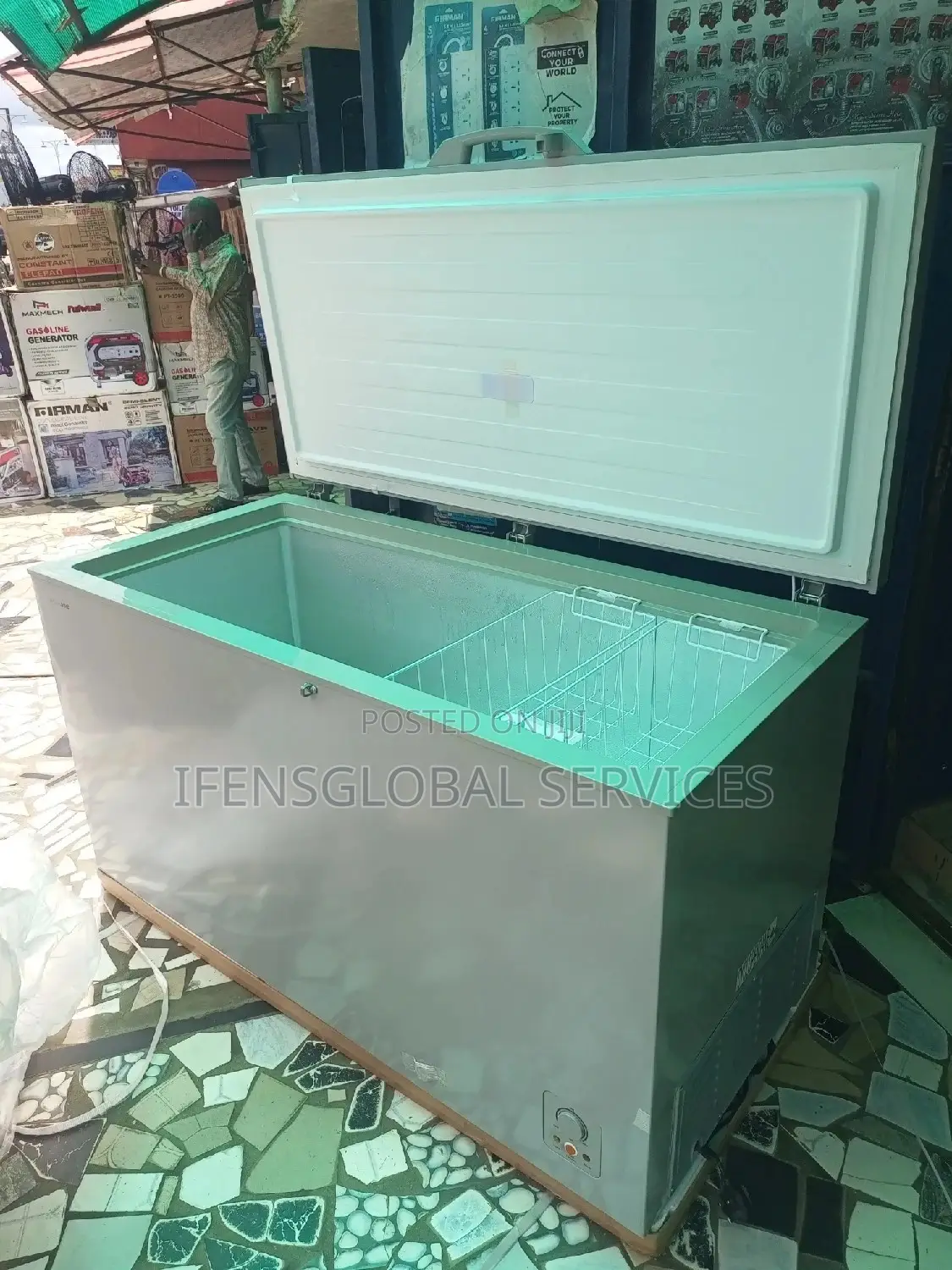 Hisense Chest Freezer 420litres